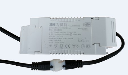 LED驱动电源